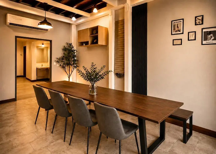 Just Sabai - 3br Heritage House In Chinatown Feriehus
